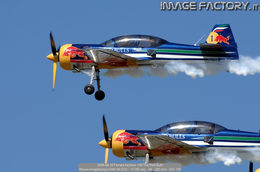2006-09-10 Ferrara Airshow 149 The Red Bulls